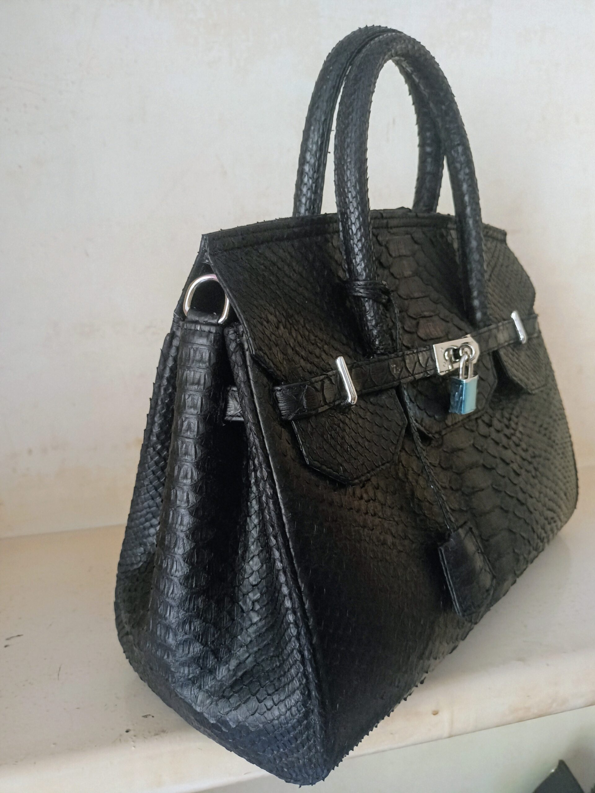 Genuine Phyton Skin Women's Top Handle women's Shoulder Bag Women's Luxury Bag Women's handmade Bag - Image 4