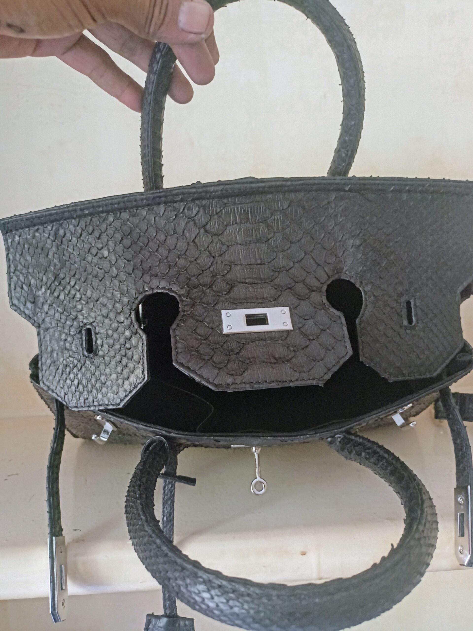 Genuine Phyton Skin Women's Top Handle women's Shoulder Bag Women's Luxury Bag Women's handmade Bag - Image 6