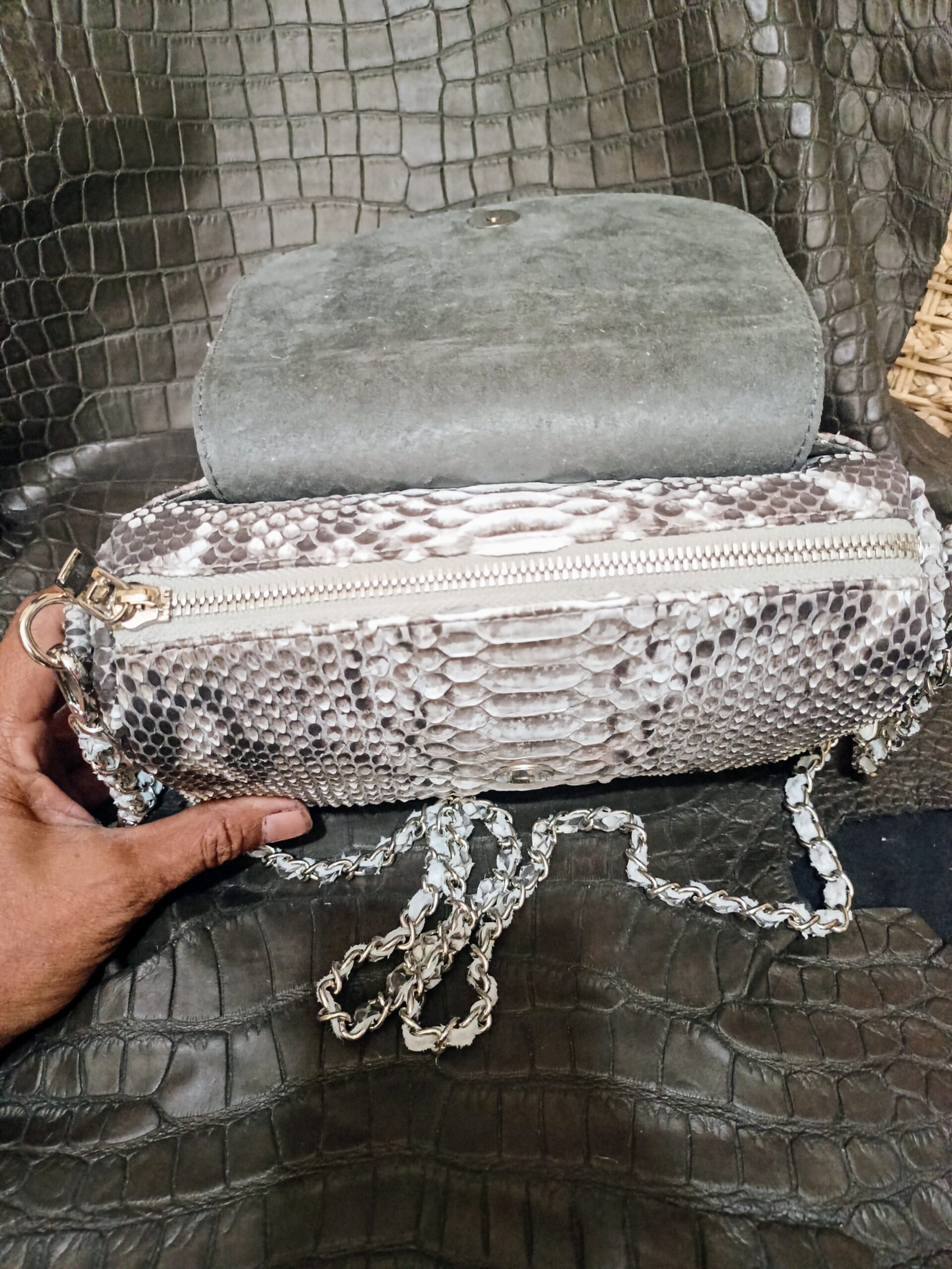 Handmade Snake Skin Women's Shoulder Bags - Image 3