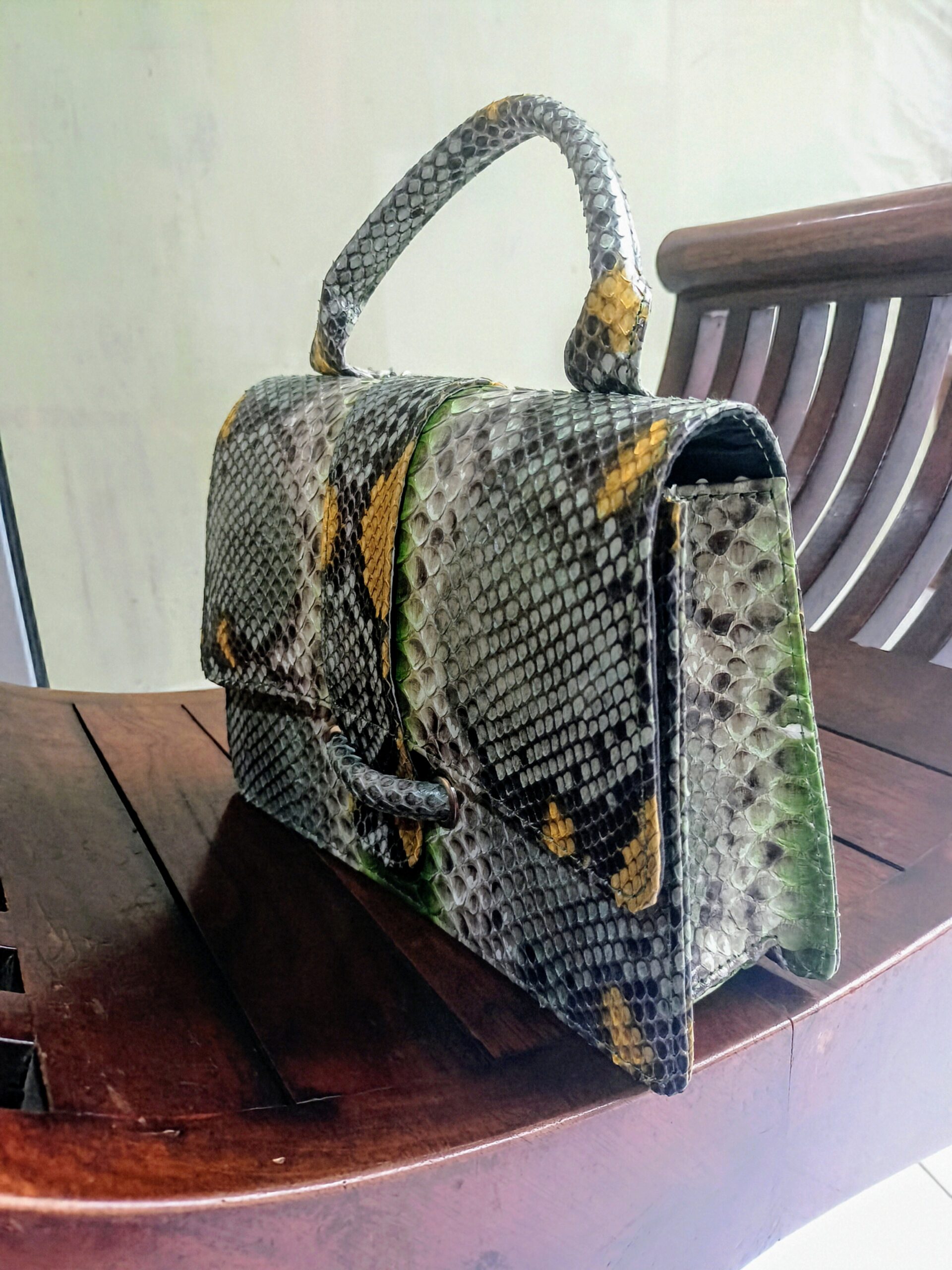 Genuine Phyton Skin Women's Purses women's shoulder bag - Image 3