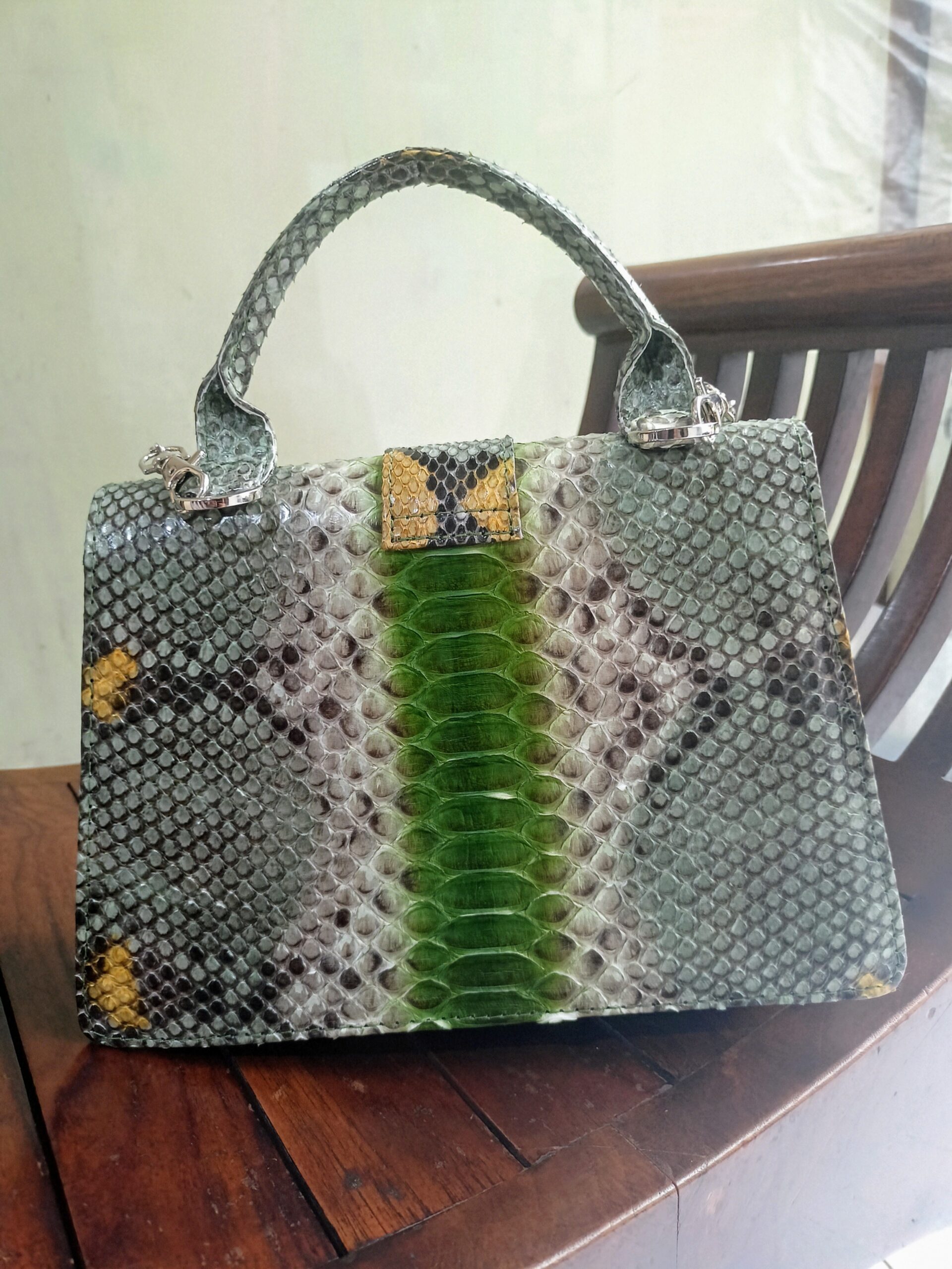 Genuine Phyton Skin Women's Purses women's shoulder bag - Image 2