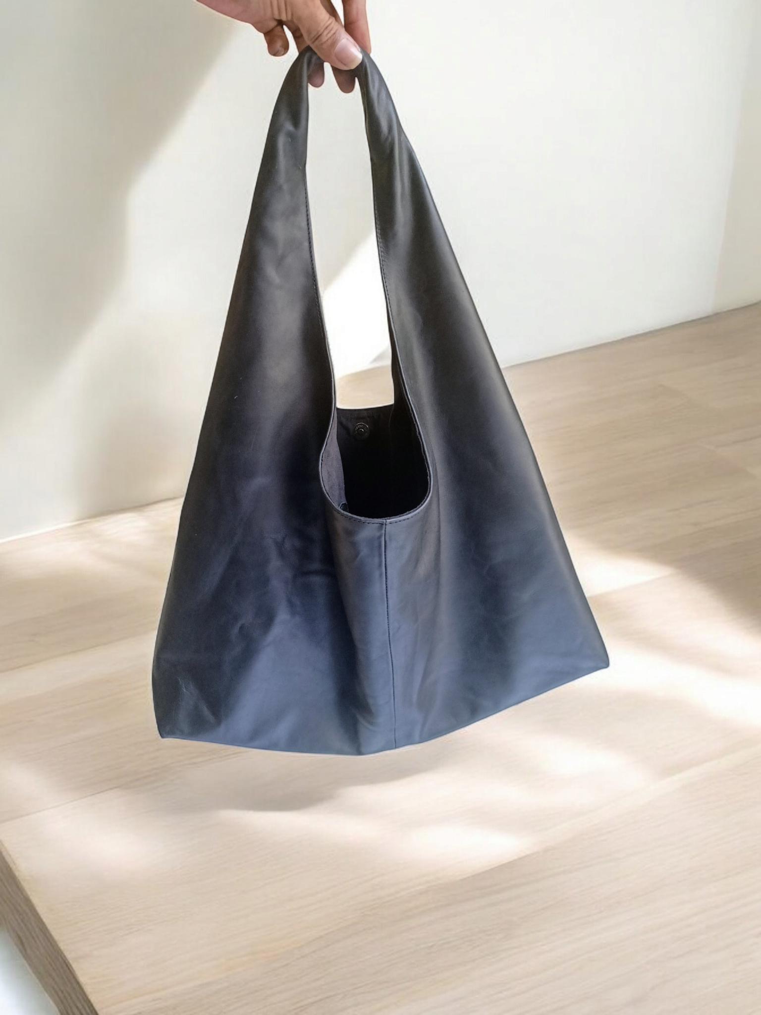 Handmade Woman's Hubo Bag