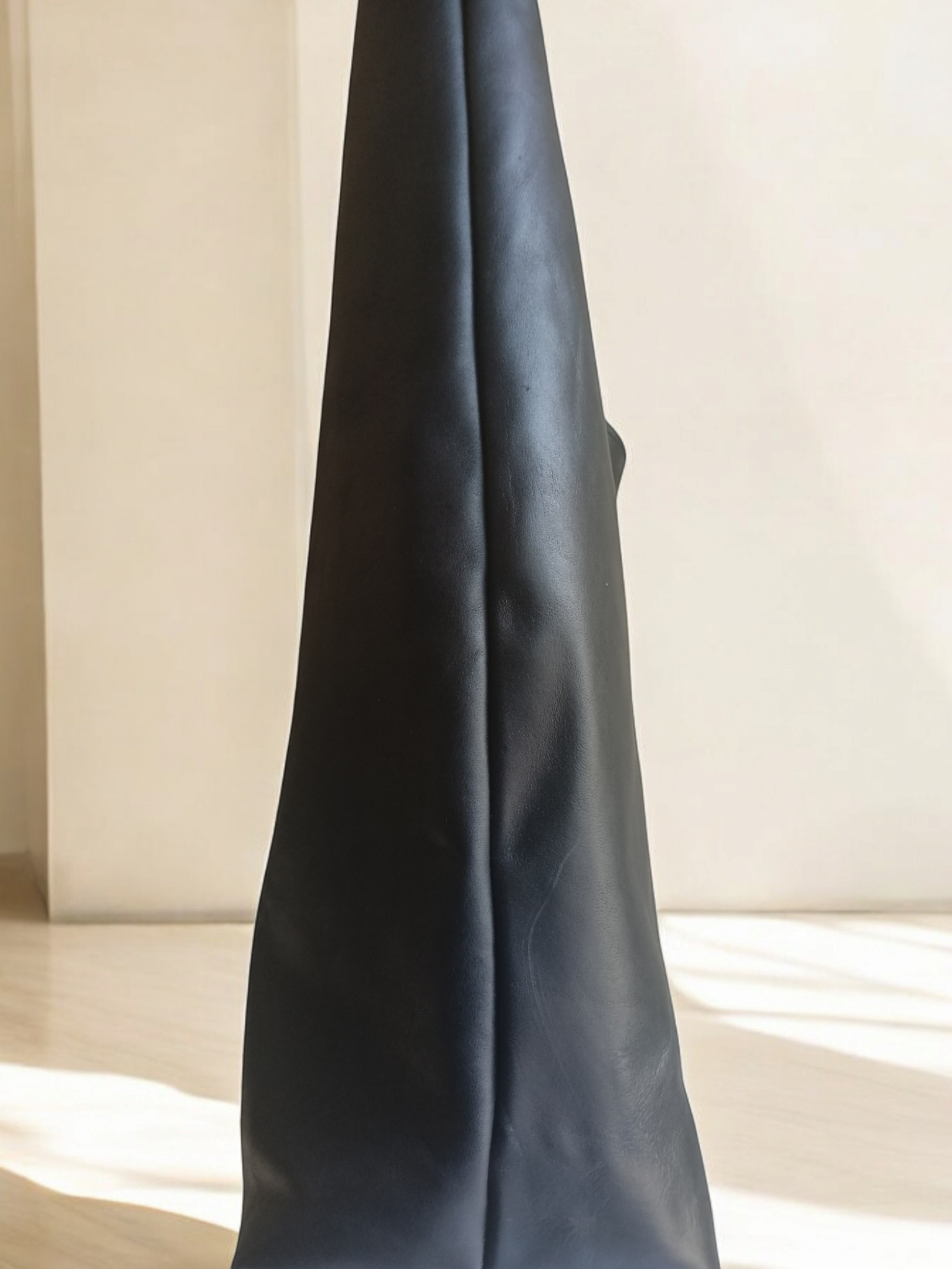 Handmade Woman's Hubo Bag - Image 2