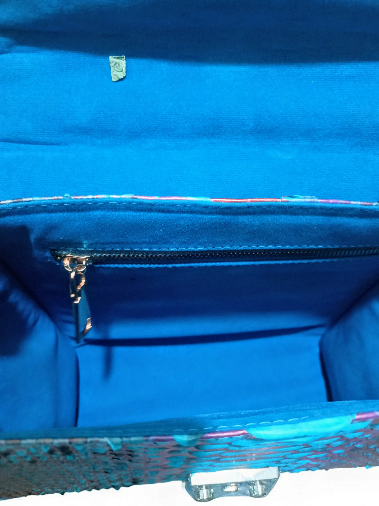 Handmade Snake Skin Women's Top Handle - Image 4